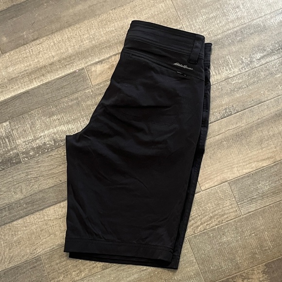 Eddie Bauer Black Mid-Length Performance Bermuda Shorts - Picture 9 of 9